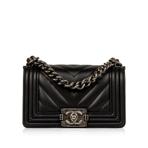 chanel clothing stockists uk|Chanel official online store.